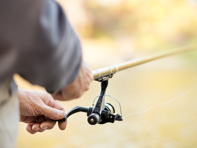 Rybářský pobyt na Dvorcích se snídaní a večeří formou rautu pro dvě osoby (2 noci)